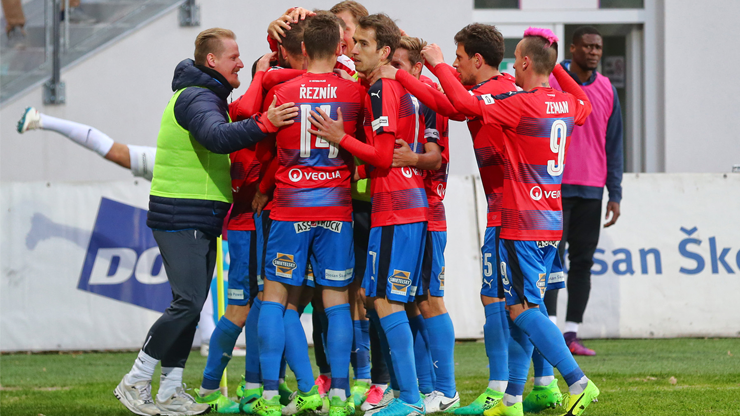 Viktoria porazila Slovácko 2:0 a připsala si další důležité tři body