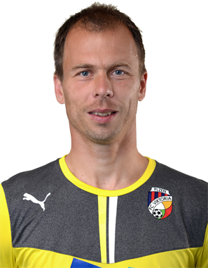 Roman Pavlík #33