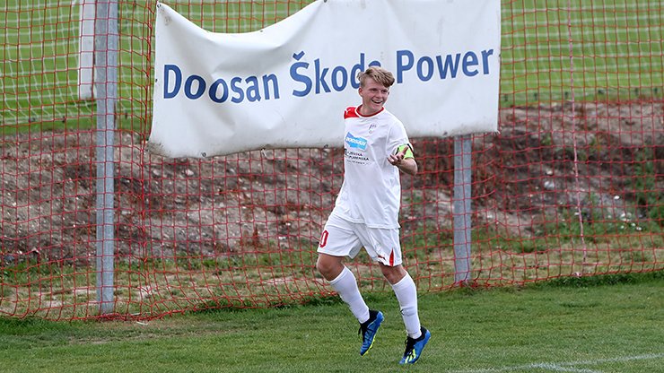 Dorost ve druhém zápase Memoriálu Stanislava Štrunce porazil Legii 4:2!