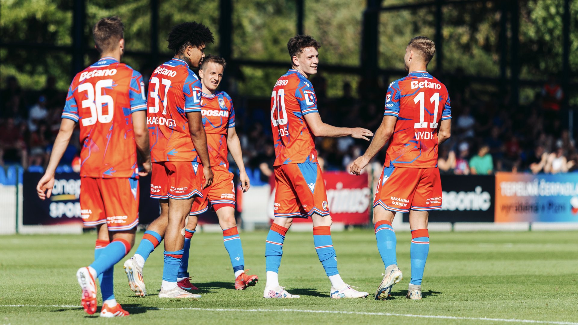 Viktoria defeated Budjovice in the preliminary match, Durosinmi and Panos scored