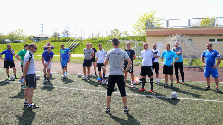 Viktoria a Coerver coaching po velkém zájmu uspořádají další kurz pro trenéry