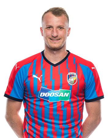 Michael Krmenčík #15