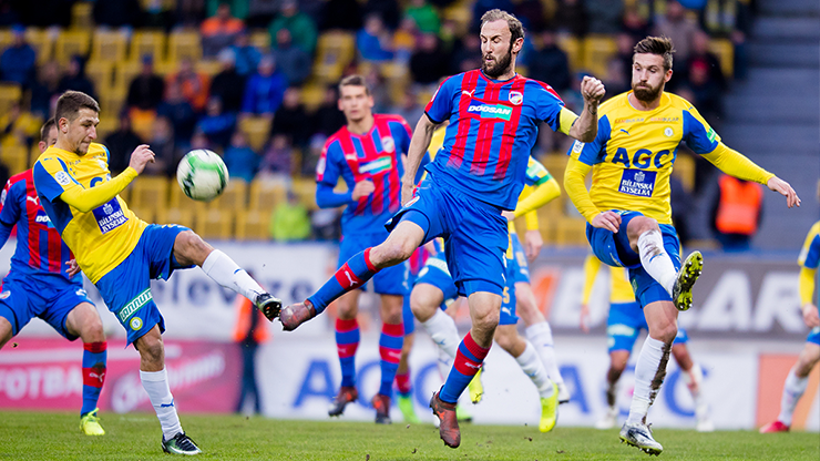 Viktoria Plzeň bring 1 point for a goalless tie from Teplice