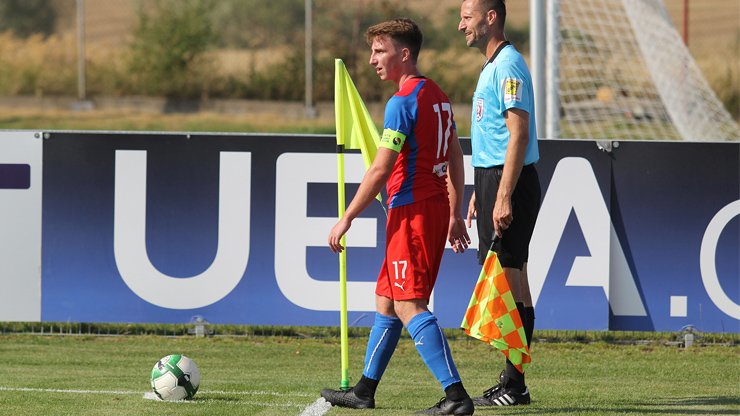 Druhá výhra v řadě! Junioři uspěli na Dukle, trefil se i Hejda