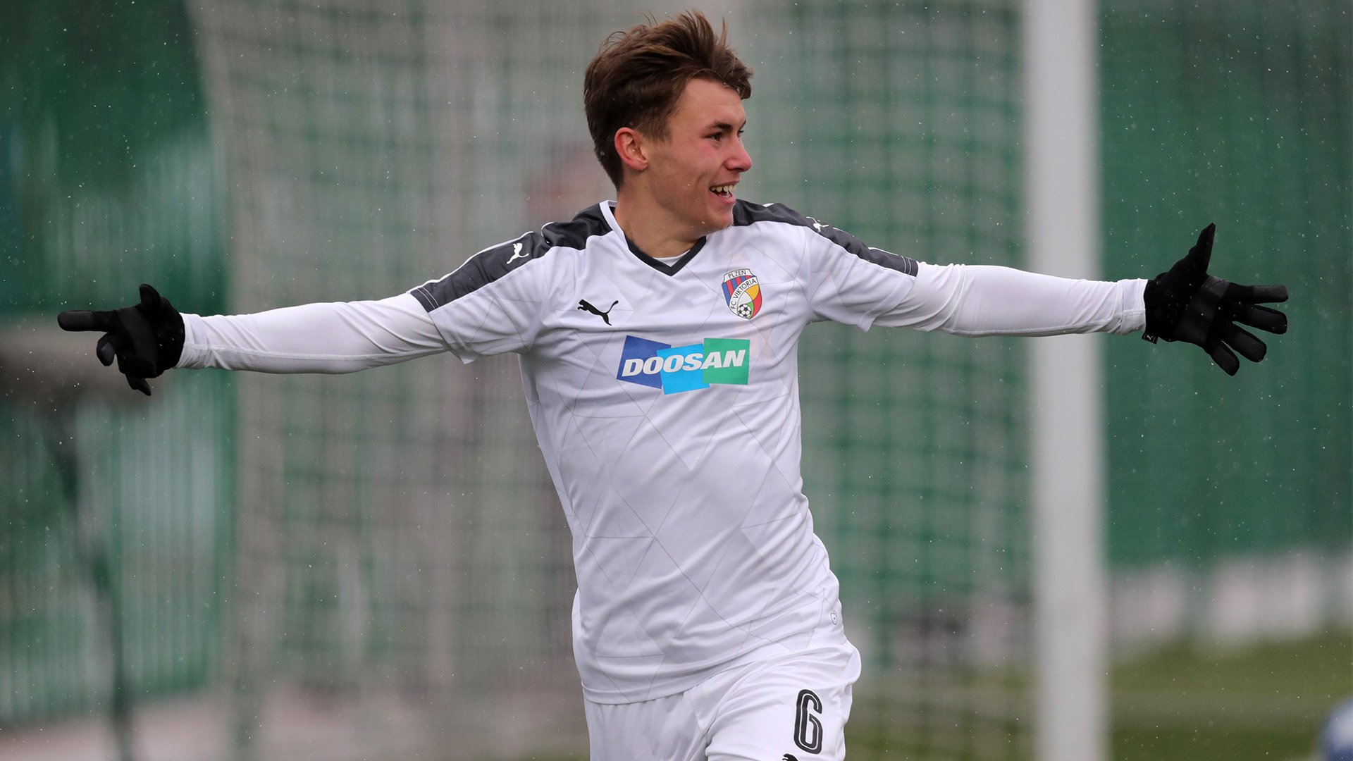 Lukáš Pihrt z U19: I za bod jsme rádi, doma se porveme o postup