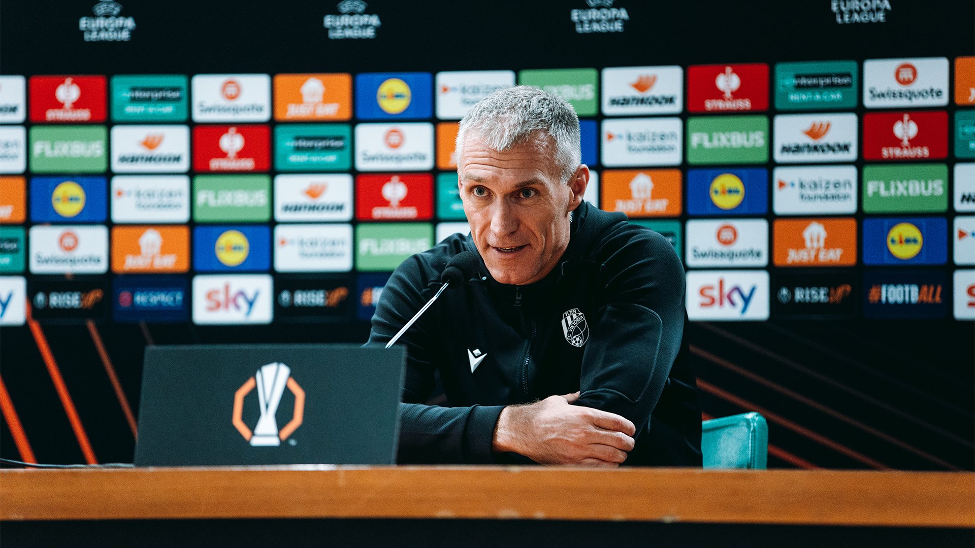 The team put in a heroic performance, says Martin Hyský