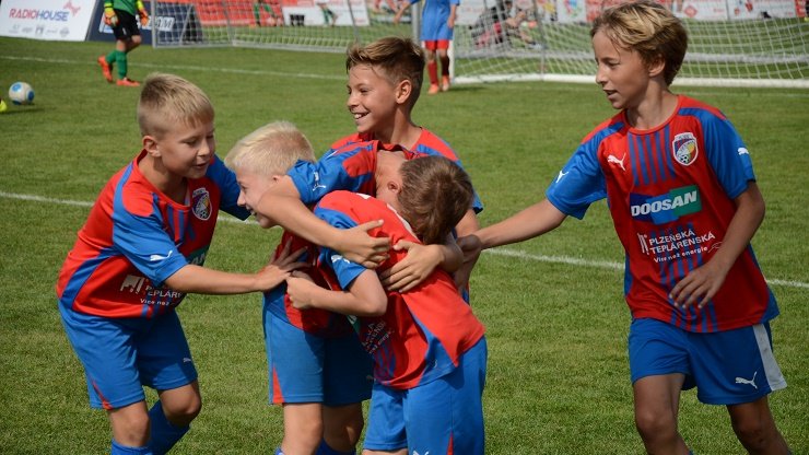 Viktoriáni U11 porazili Norimberk a remizovali s Bayernem Mnichov