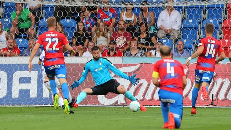 Viktoria doma znovu bez tří bodů, se Zlínem prohrála 0:2